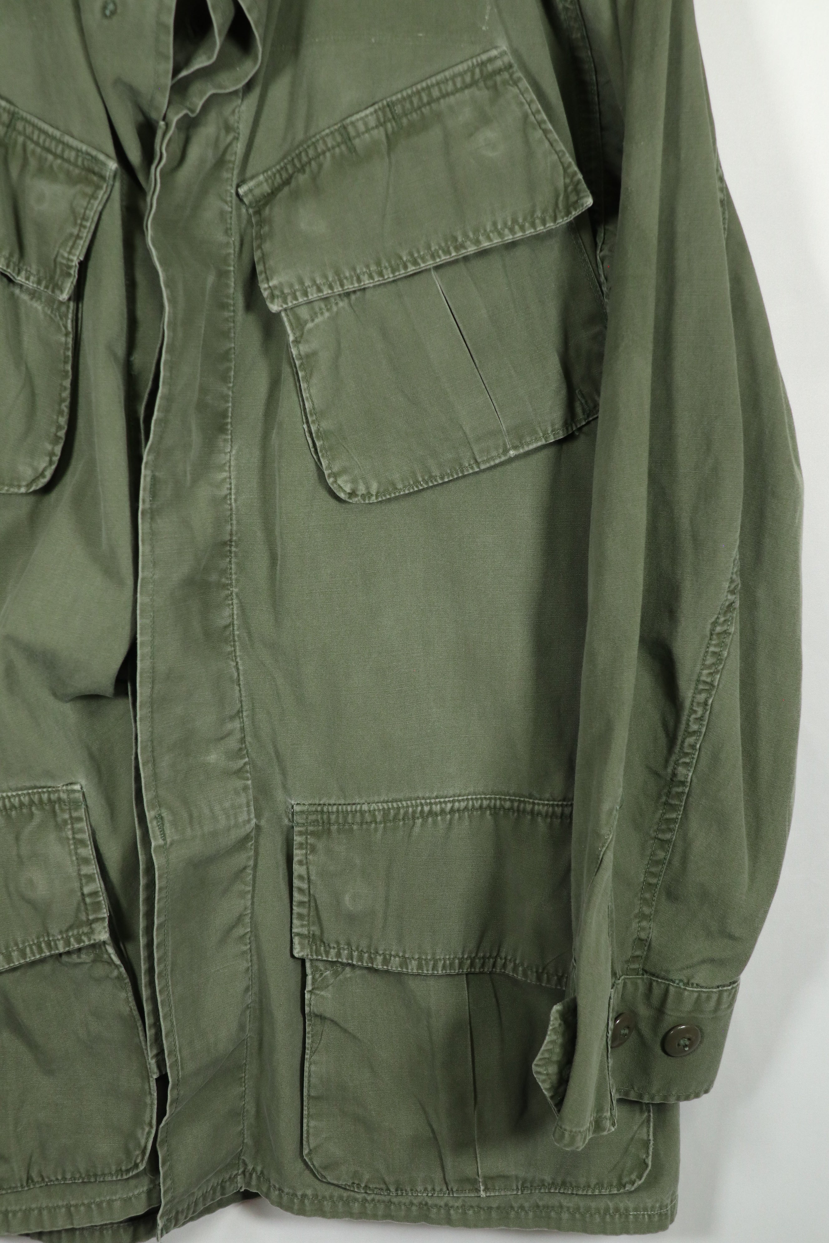 Real 2nd Model Jungle Fatigue Jacket, no size tag, used.