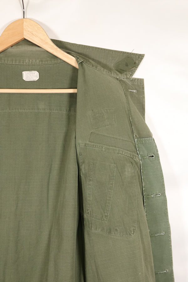 1968 Contract X-L-R 4th Model Jungle Fatigue Jacket, faded, used.