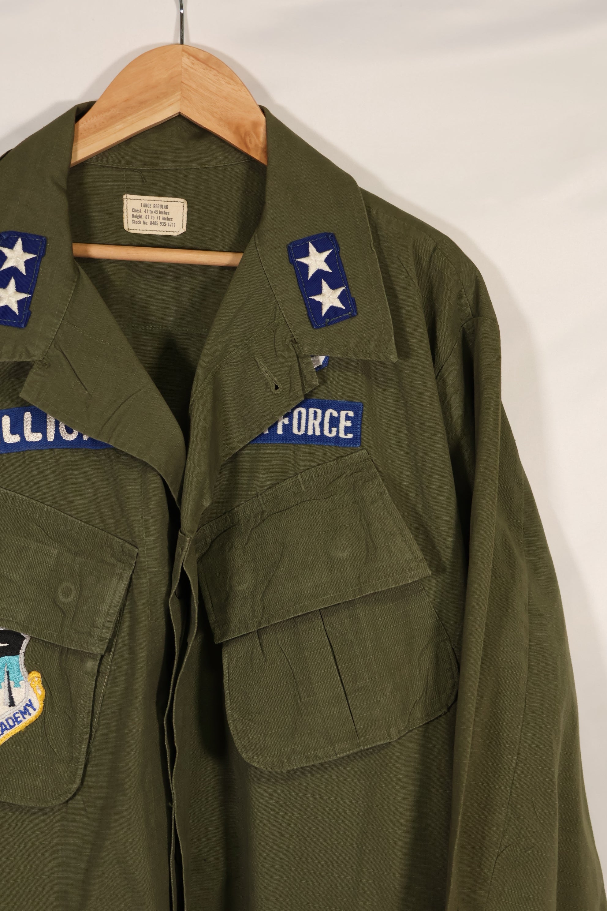 Actual 1968 4th Model Jungle Fatigue Jacket with Major General Rank insignia Walter T. Galligan