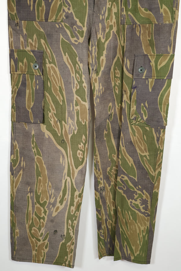 Real Fabric 1970s Late War Tiger Stripe Pants Vertical Use Used