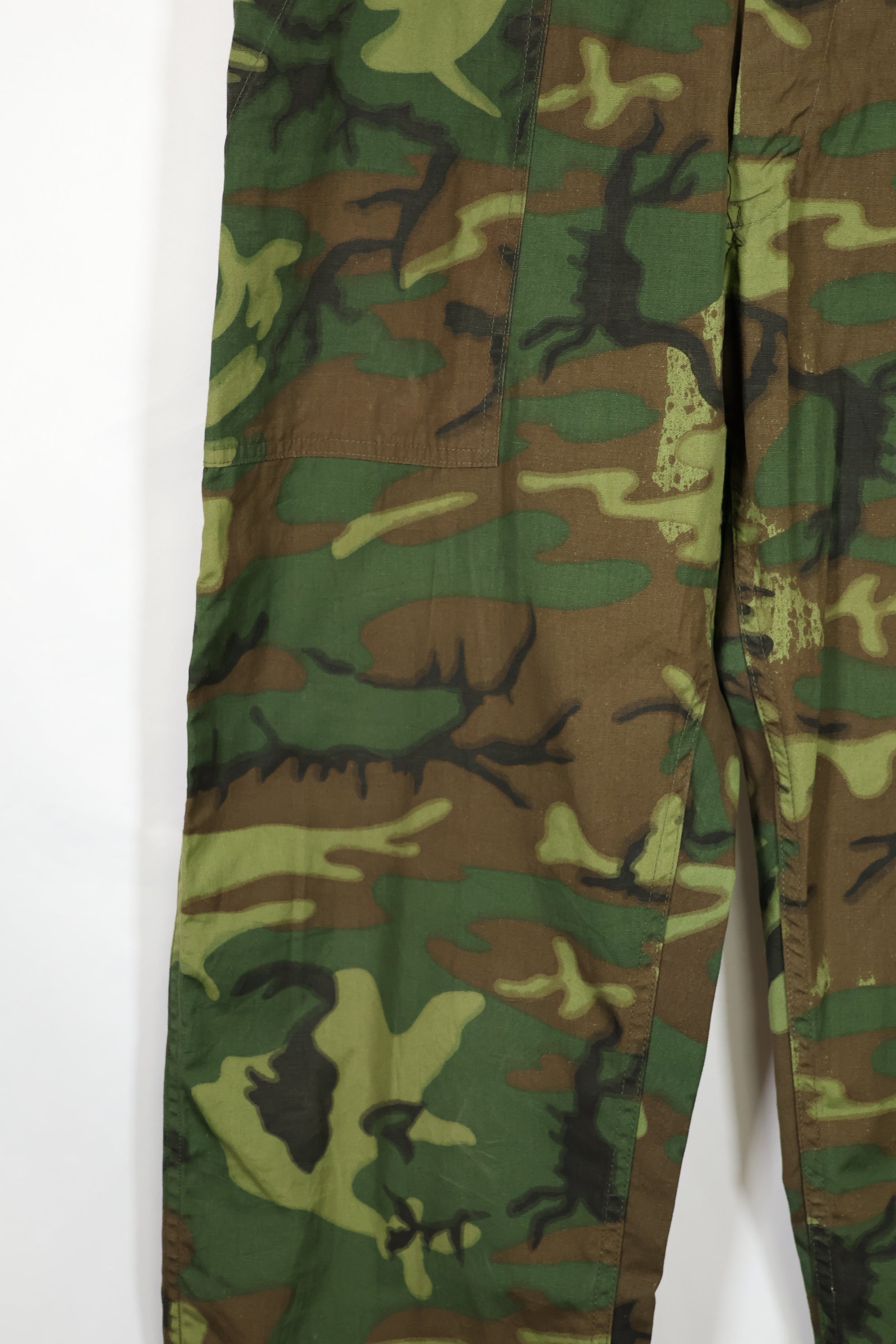 Civilian Product Real fabric non ripstop ERDL camouflage hunting pants, unused.