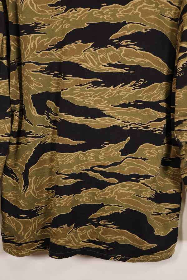 Late 1960s US-M Gold Tiger Tiger Stripe US-cut shirt, in good condition