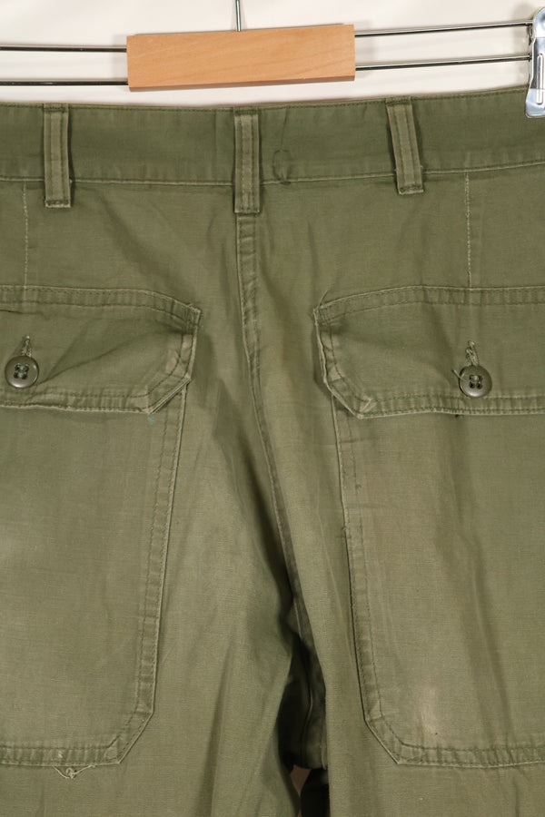 Late 1960s U.S. Army OG-107 Poplin fabric utility pants, used.
