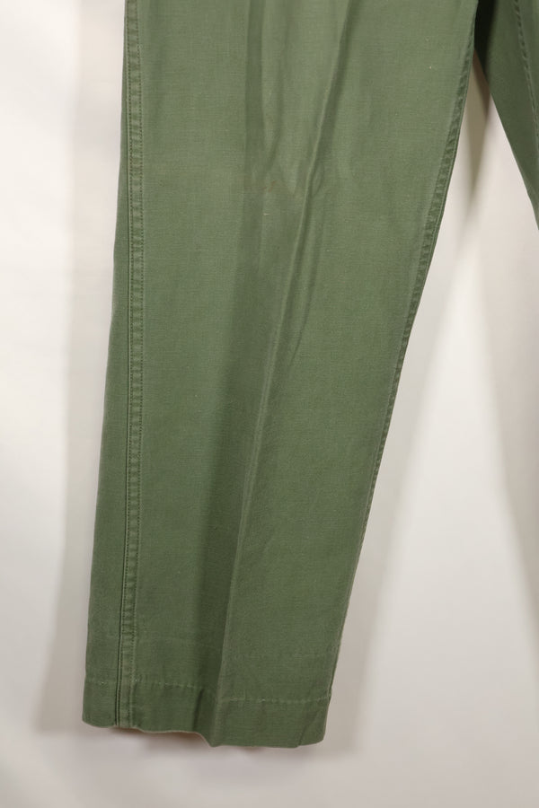 1960's lot, estimated 34 degrees USMC P-56 utility pants, used.