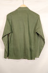 Real 1950s U.S. Army OG-107 utility shirt, metal buttons, used, patch retrofitted.