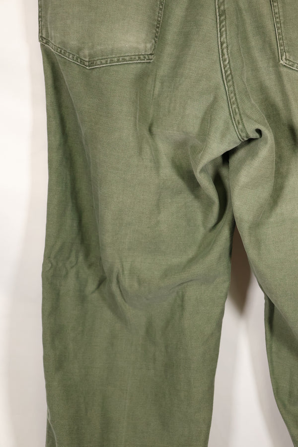 1961 contract, estimated size 36 OG-107 utility pants, baker pants, used.