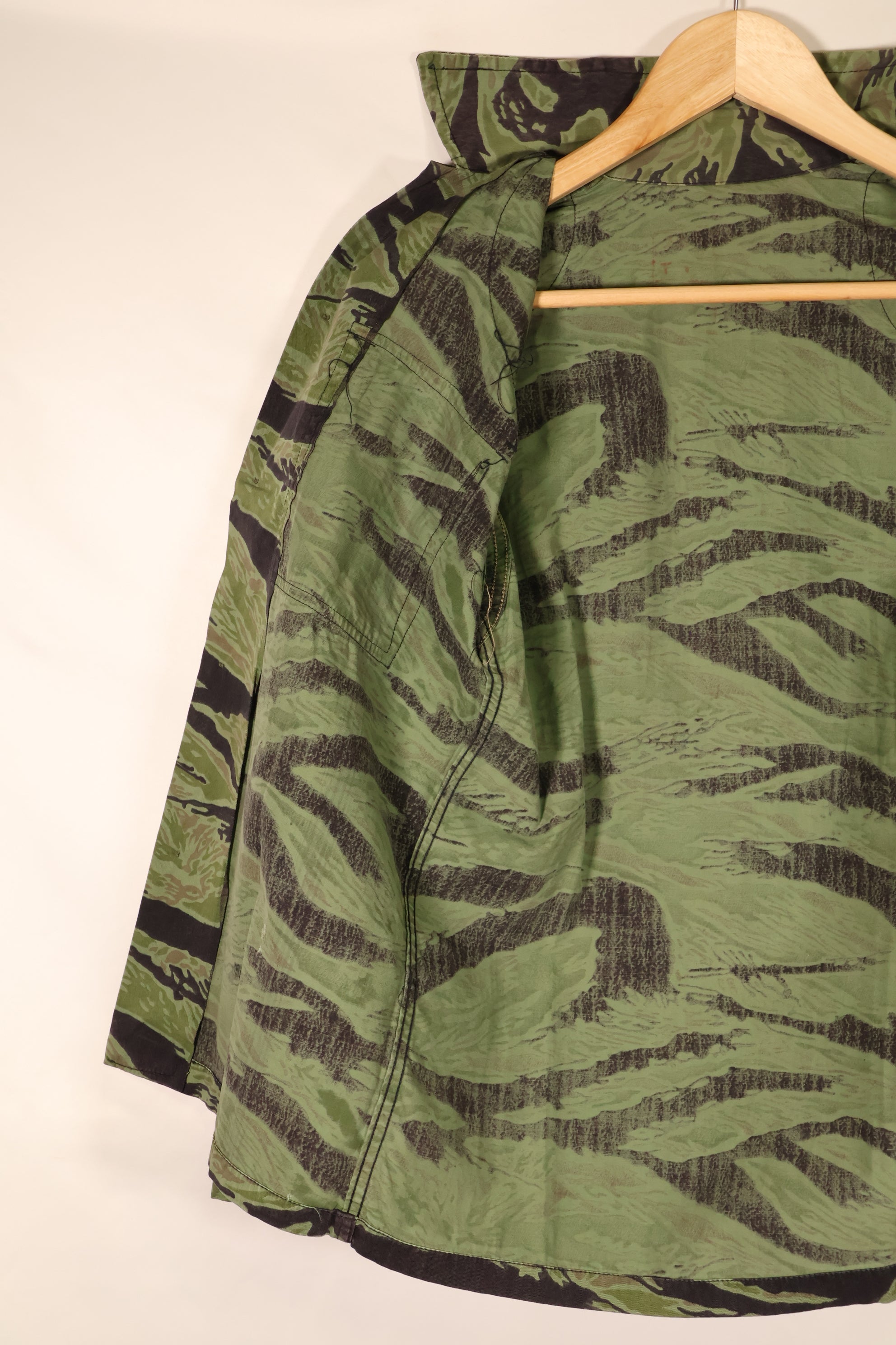 Late 1960s, South Vietnamese Marine Corps (VNMC), 4th Pattern, Sea Wave, Tiger Stripe Shirt, Used
