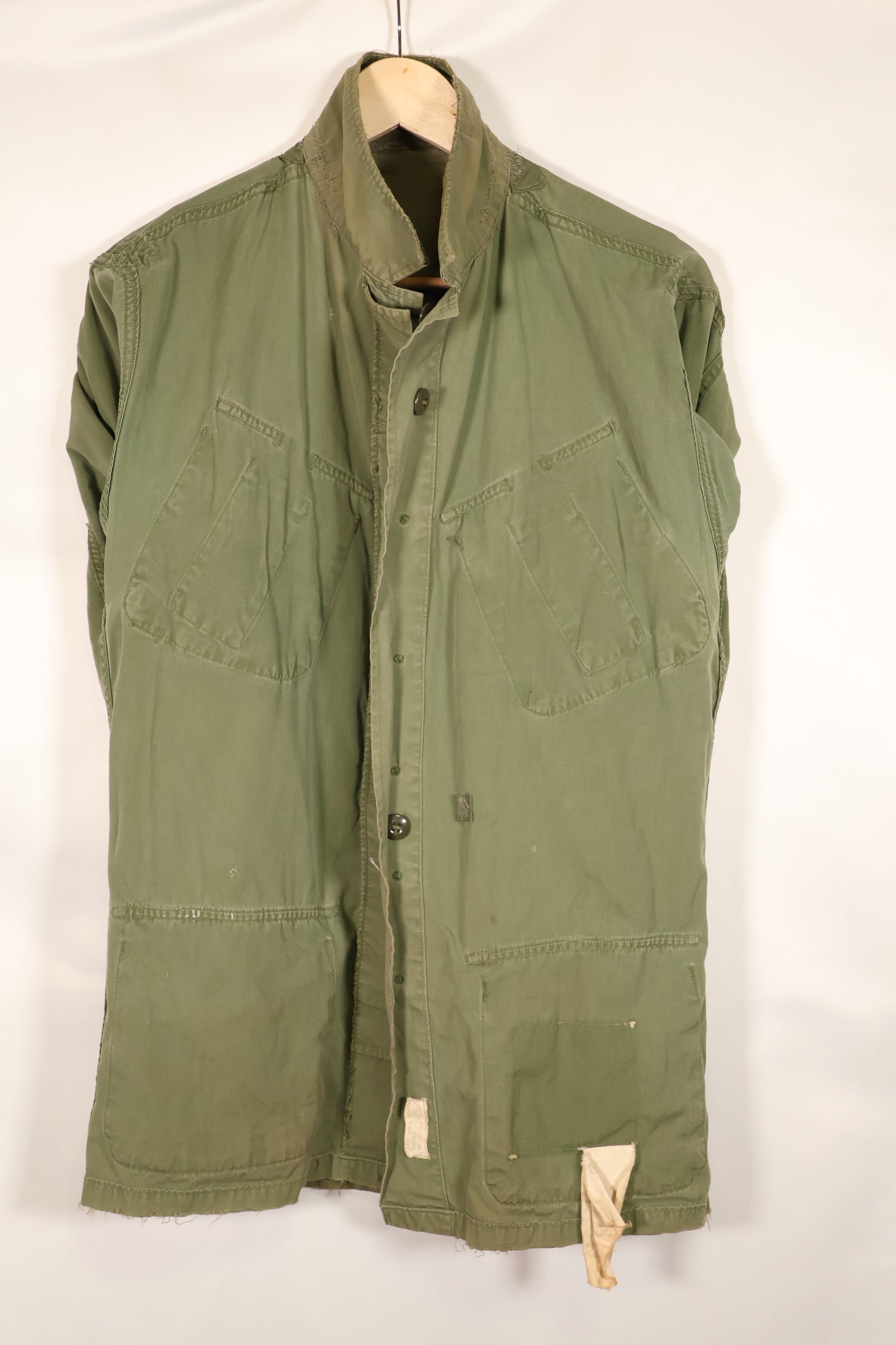 1963 Contract, estimated SMALL 1st Model Jungle Fatigue Jacket, used, stains, scratches.