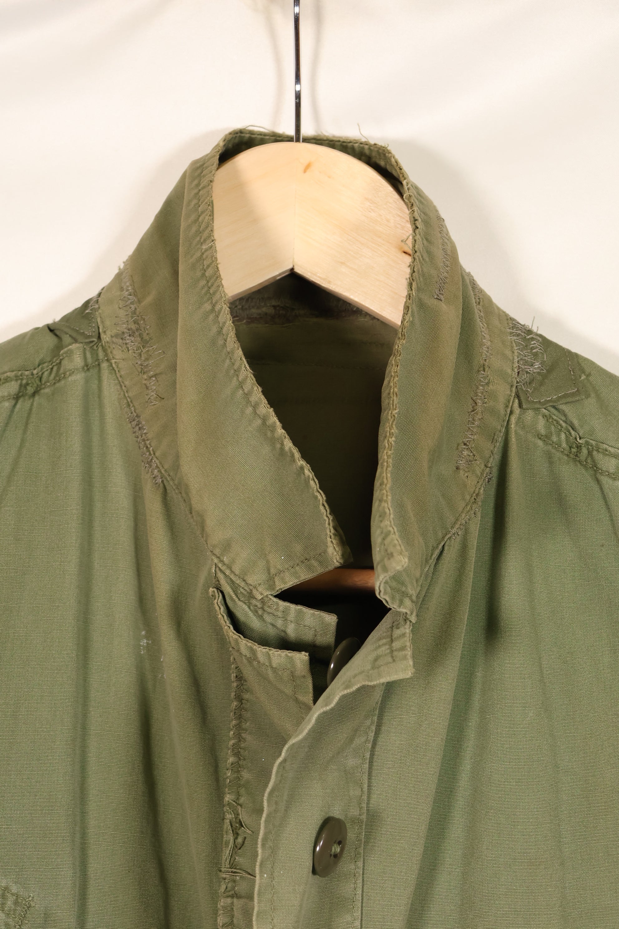 1963 Contract, estimated SMALL 1st Model Jungle Fatigue Jacket, used, stains, scratches.