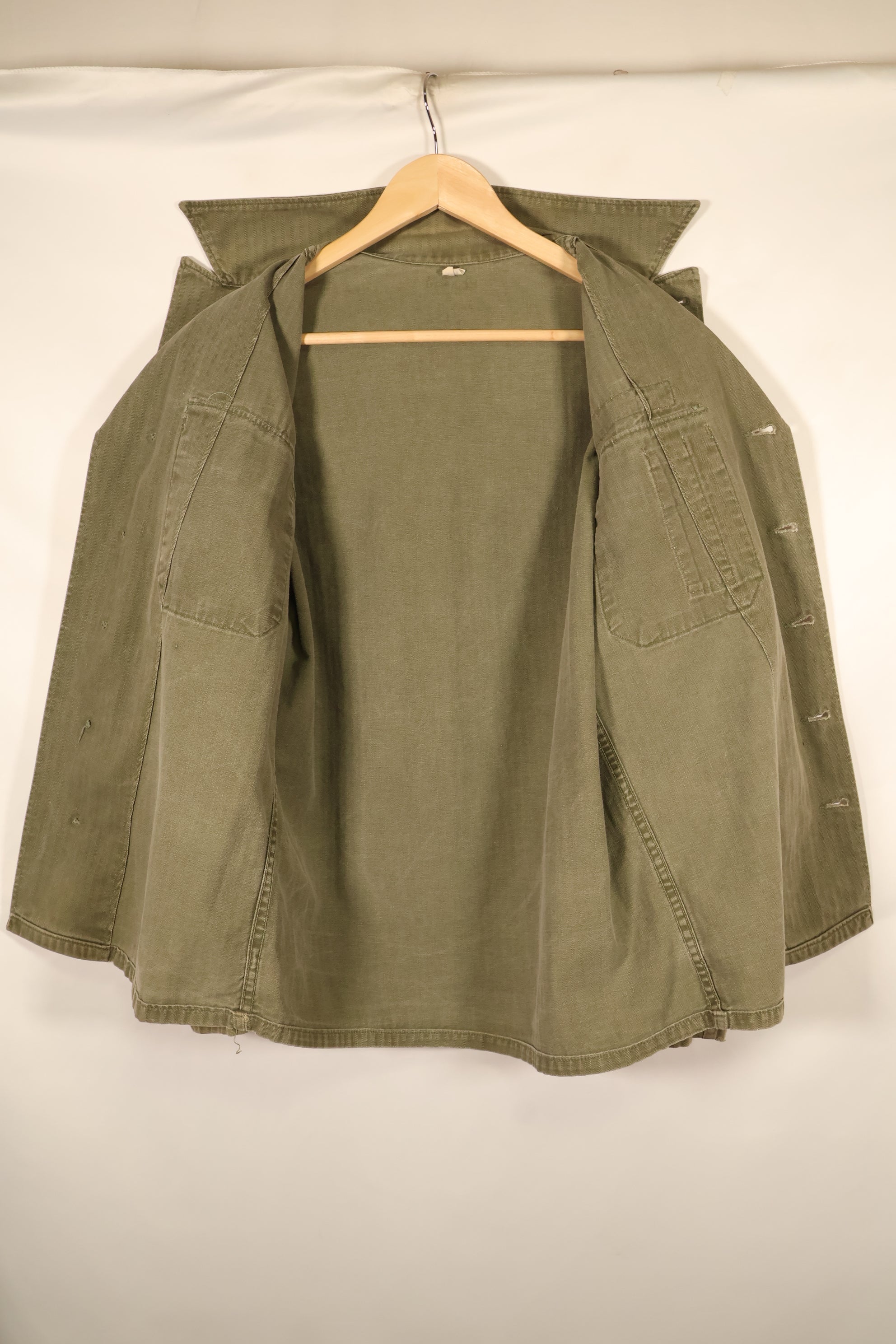 Late 1940s–1950s, U.S. Army, M-47 HBT Utility Shirt with Patches, Used