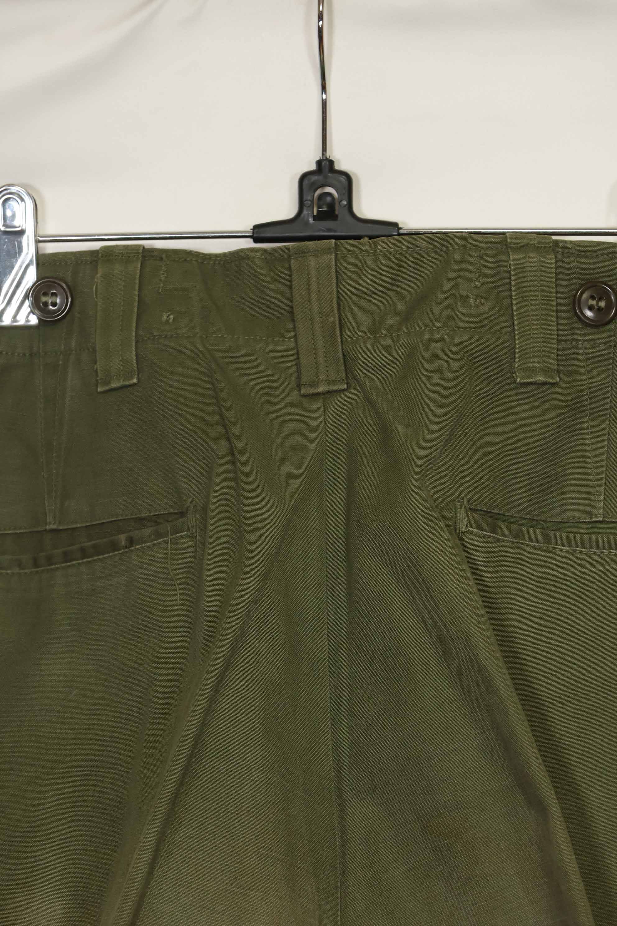 1940s-50s US Army M45 cotton field pants with modified cargo pockets, airborne use, used, B