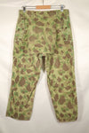 1940's P-44 frogskin camouflage pants USMC, faded, scratched, used.