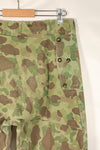 1940's P-44 frogskin camouflage pants USMC, faded, scratched, used.