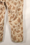 1940's P-44 frogskin camouflage pants USMC, faded, scratched, used.