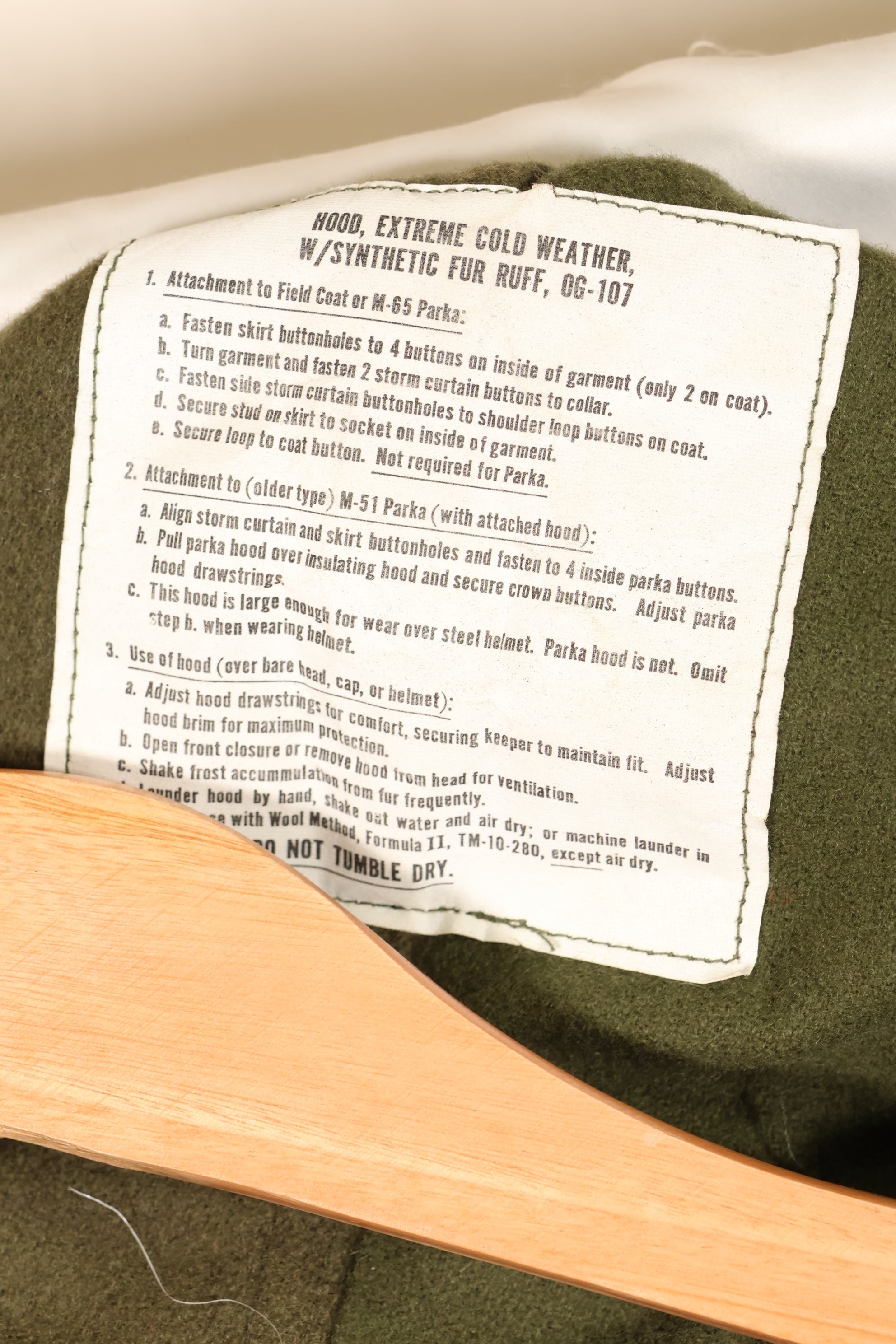 1973 Contract & 1983 Contract Hood M-R M65 Field Hoodie Fishtail Hoodie, almost unused.