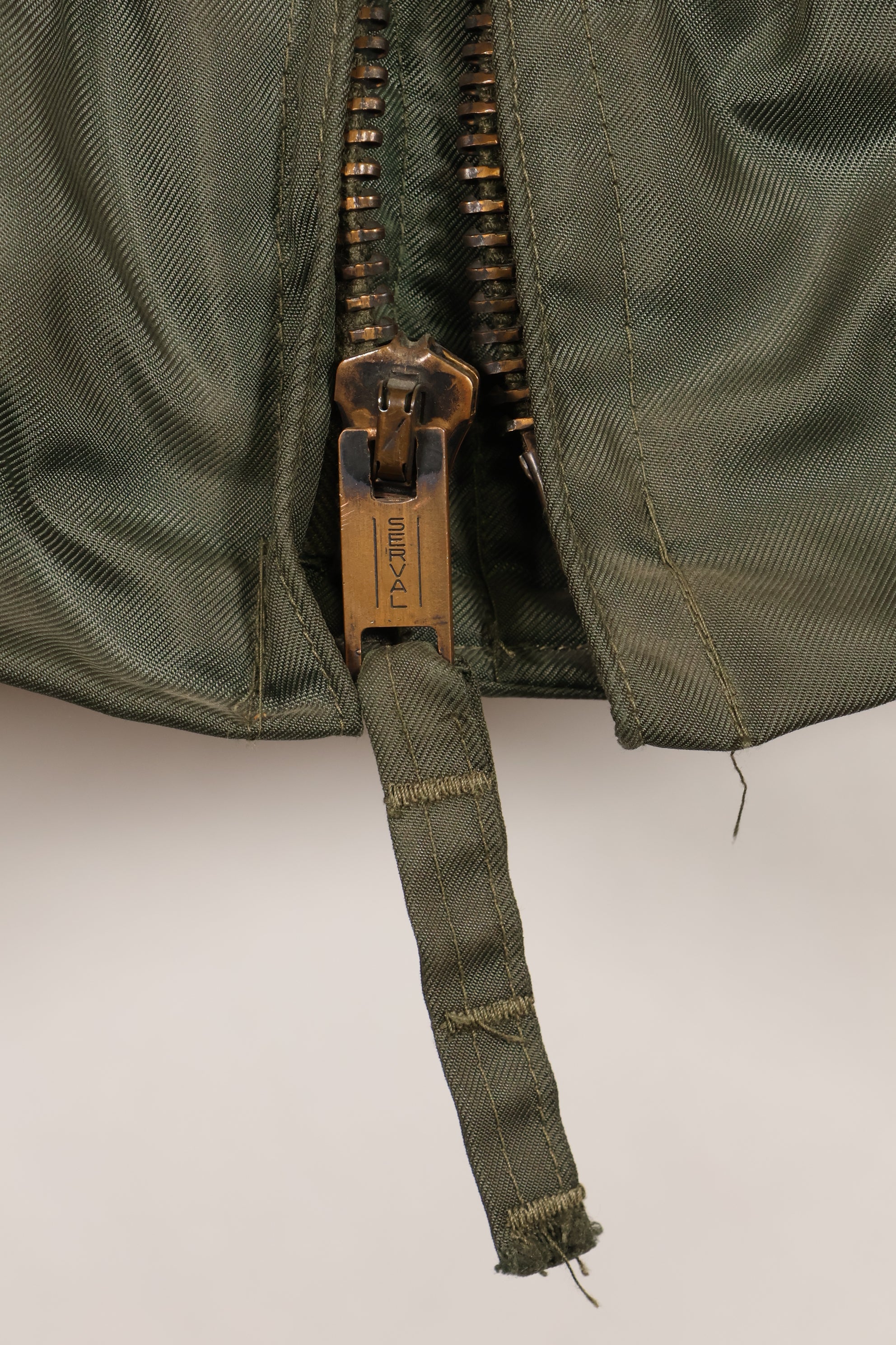 1976 Contract LARGE US Navy CWU-45P Flight Jacket Intermediates Used