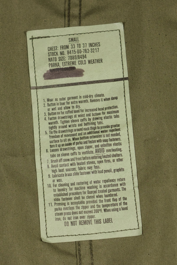 Multiple age lot SMALL M65 field parka fishtail parka in good used condition B