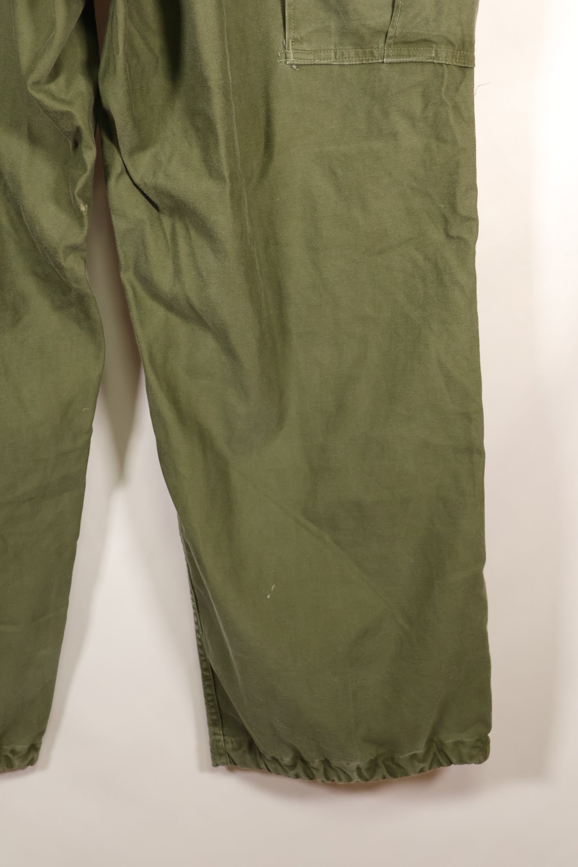1951 contract M-R M51 cotton field pants, faded, used.