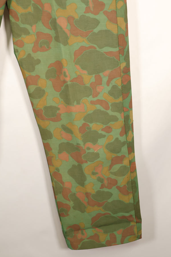 1960's Privately Sourced U.S. Marine Corps Frogskin Poncho Shirt and Pants Set Made in South Vietnam