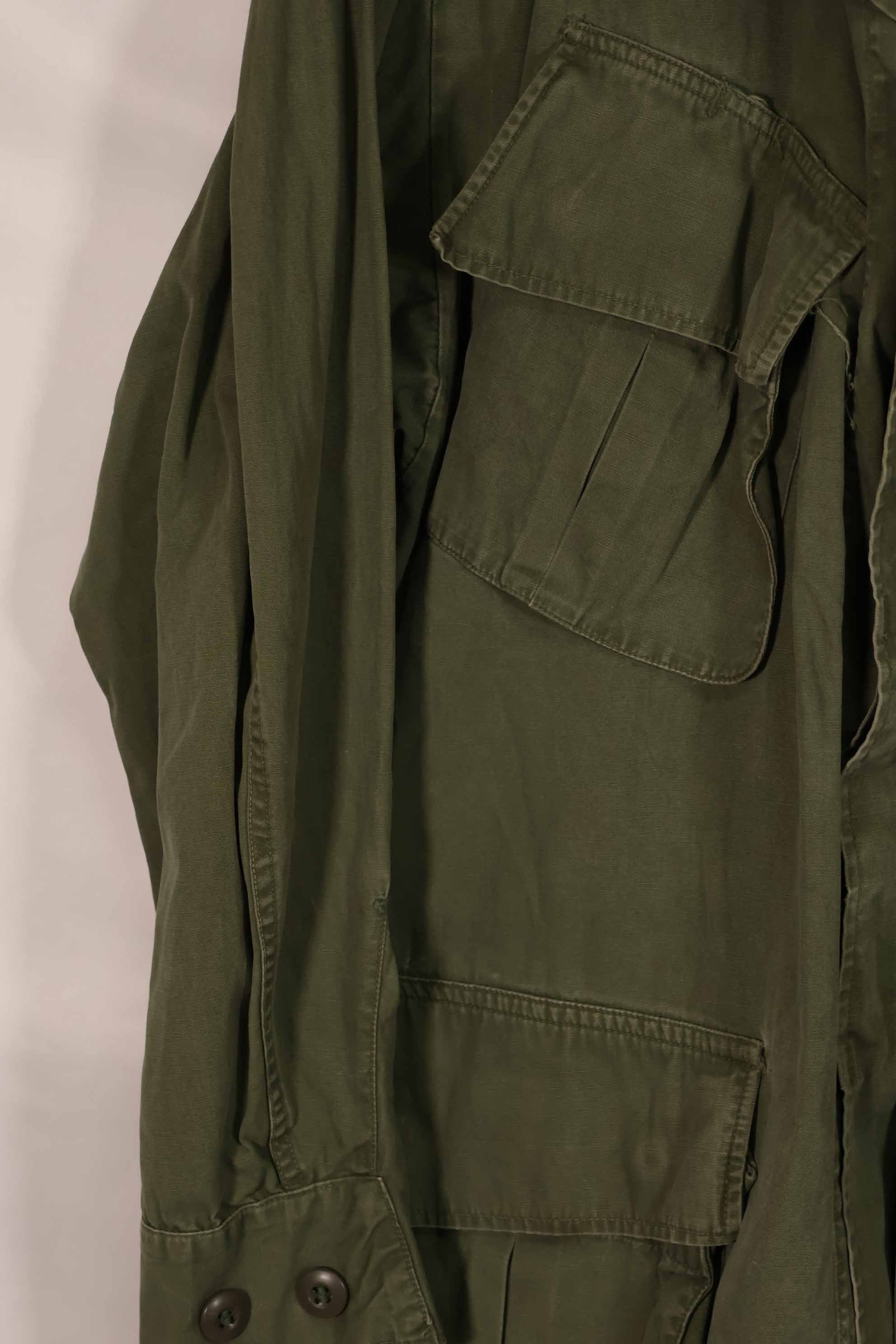 Real 1967 3rd Model Jungle Fatigue Jacket, no size tag, used.