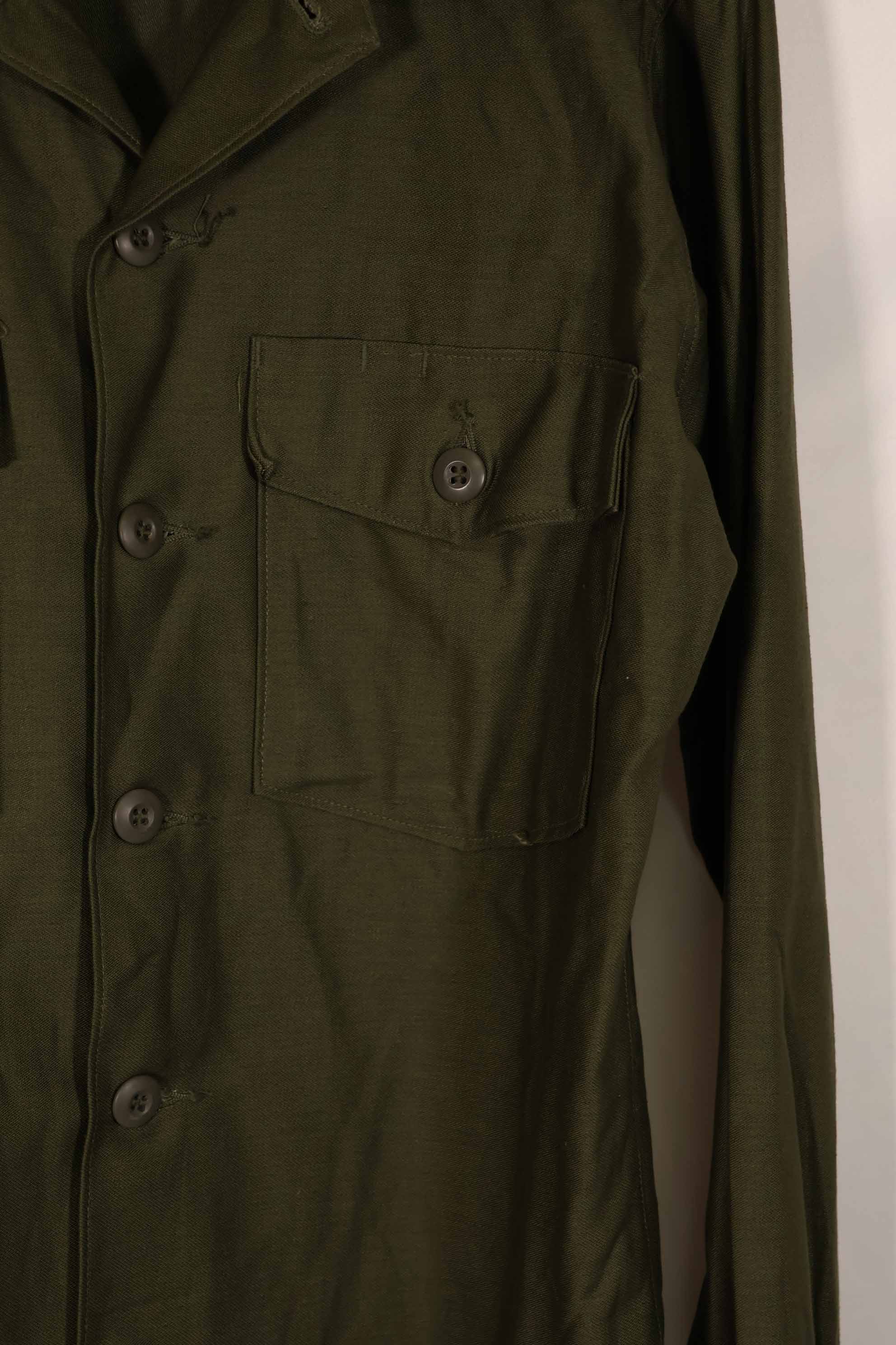 Real early 1960s lot U.S. Army OG-107 utility shirt, mostly unused C