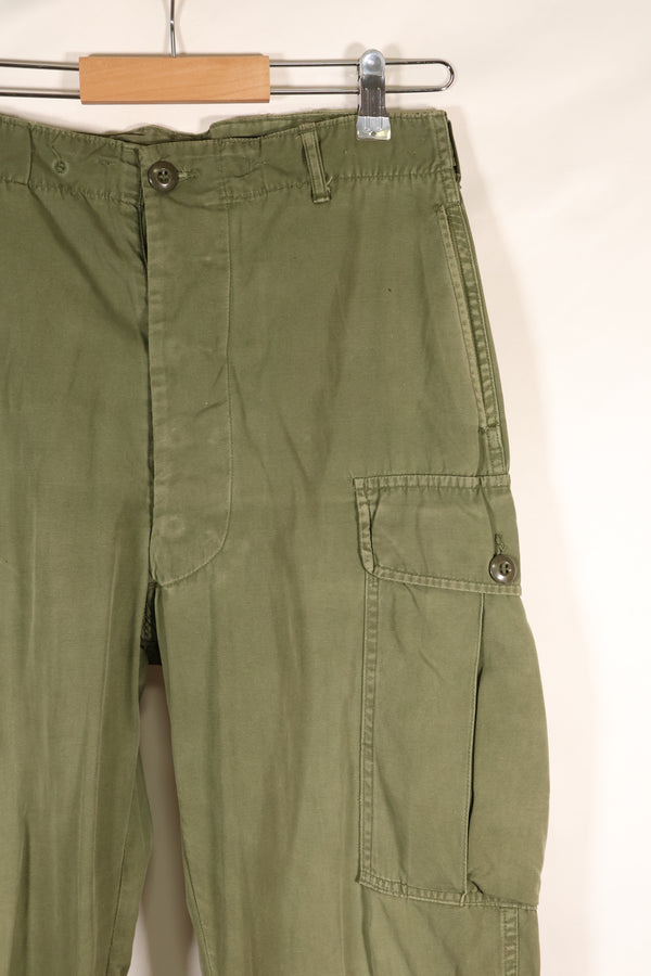 1963 contract, estimated XS 1st Model Jungle Fatigue pants, used with strong signs of use.