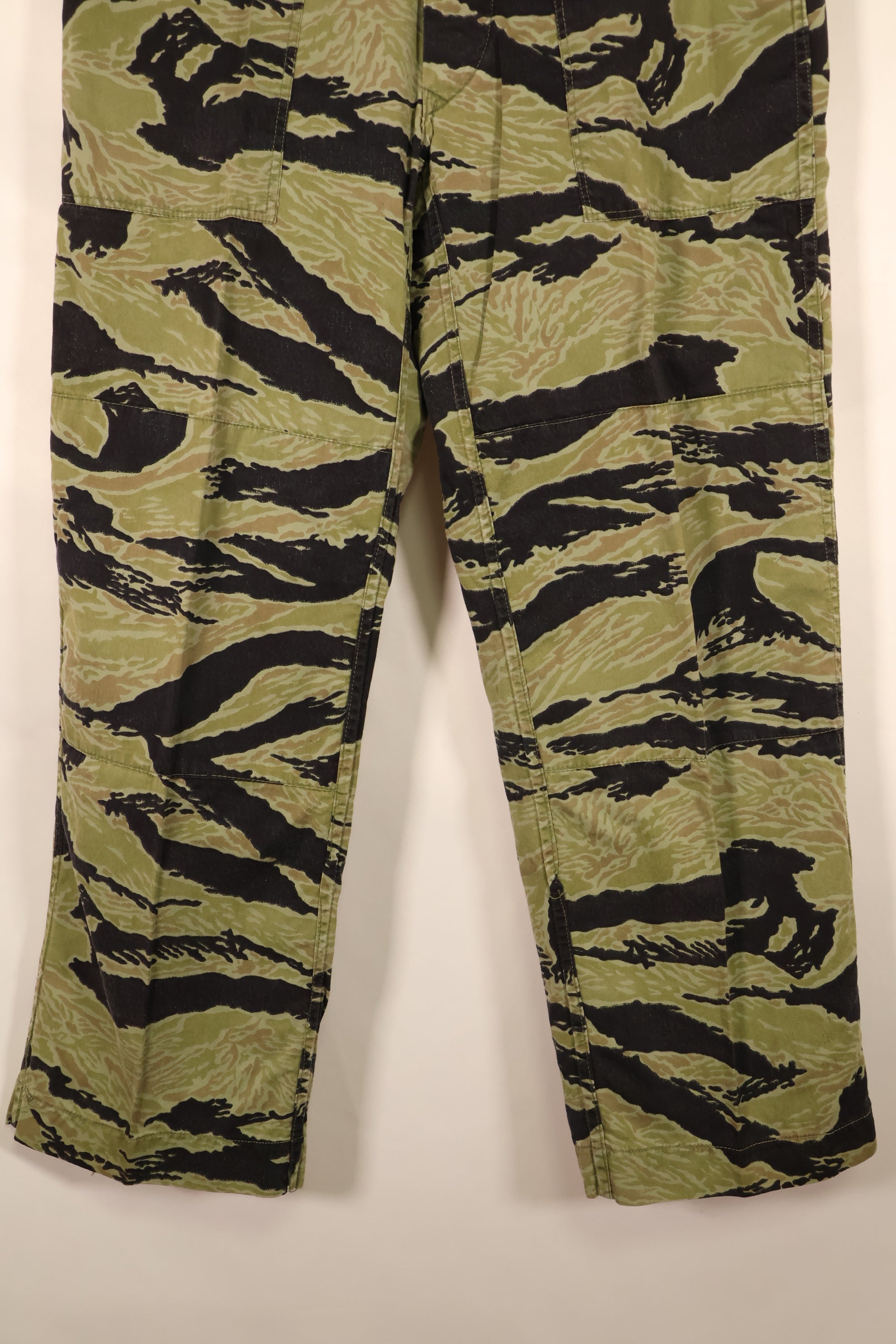 1970, Estimated Size S–M, U.S. Navy Military Advisory Group, Advisor, VNMC 4th Tiger Stripe Set, Used