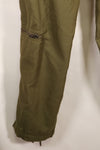 Early 1970s, estimated MEDIUM pilot fireproof pants, size tag missing, used.