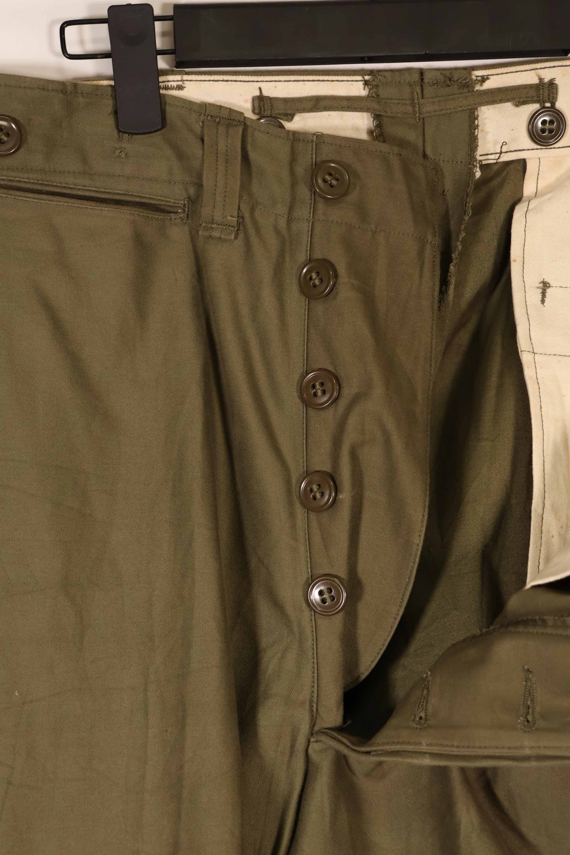 Real late 1940s - early 1950s M45 OD cotton field pants, used, good condition.