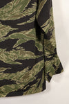 Mid-1960s US Cut Okinawa Tiger Lime Green Color Tiger Stripe Shirt Used