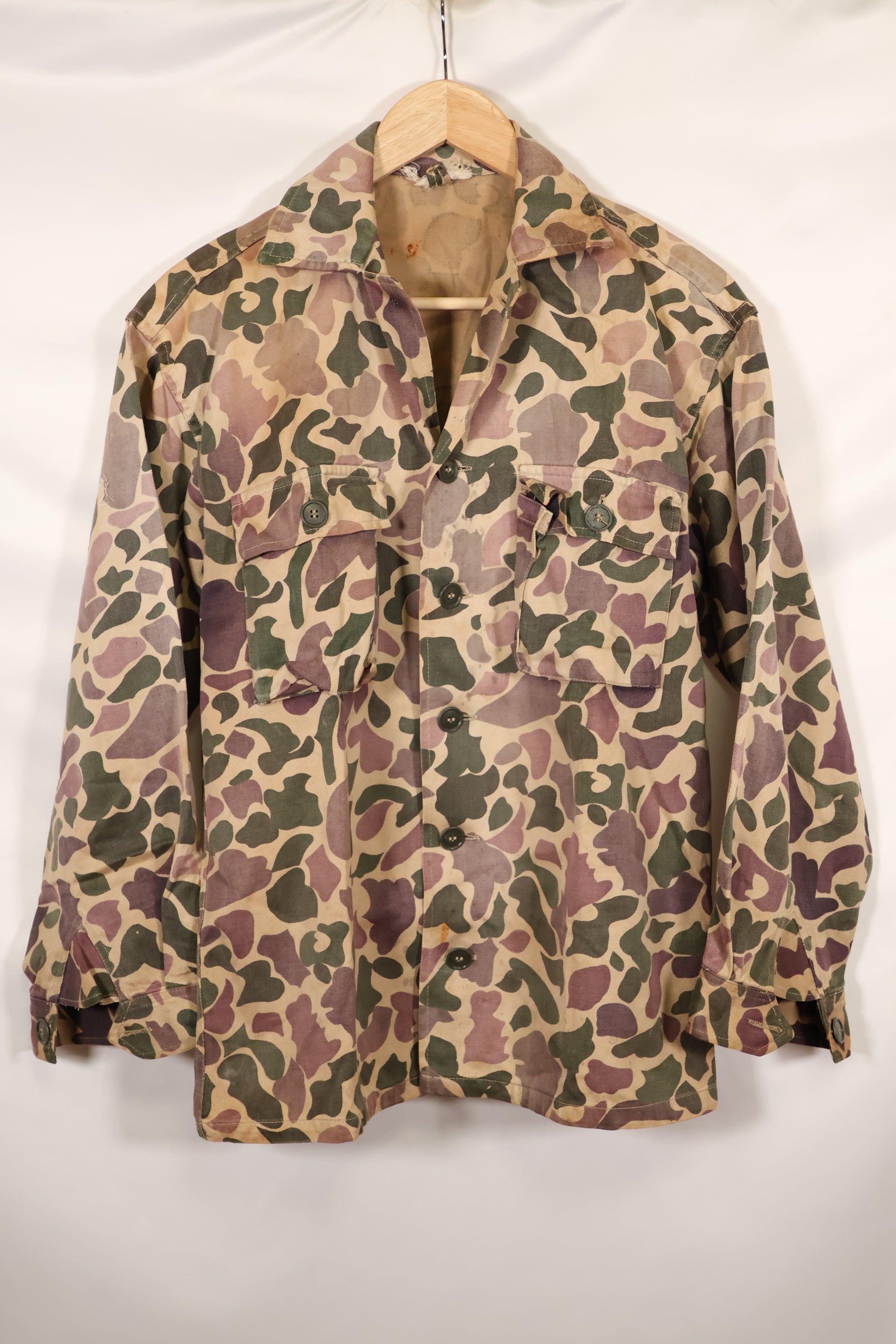Early 1960s, faded, estimated A-L CIDG, beogum camouflage Asian cut shirt.
