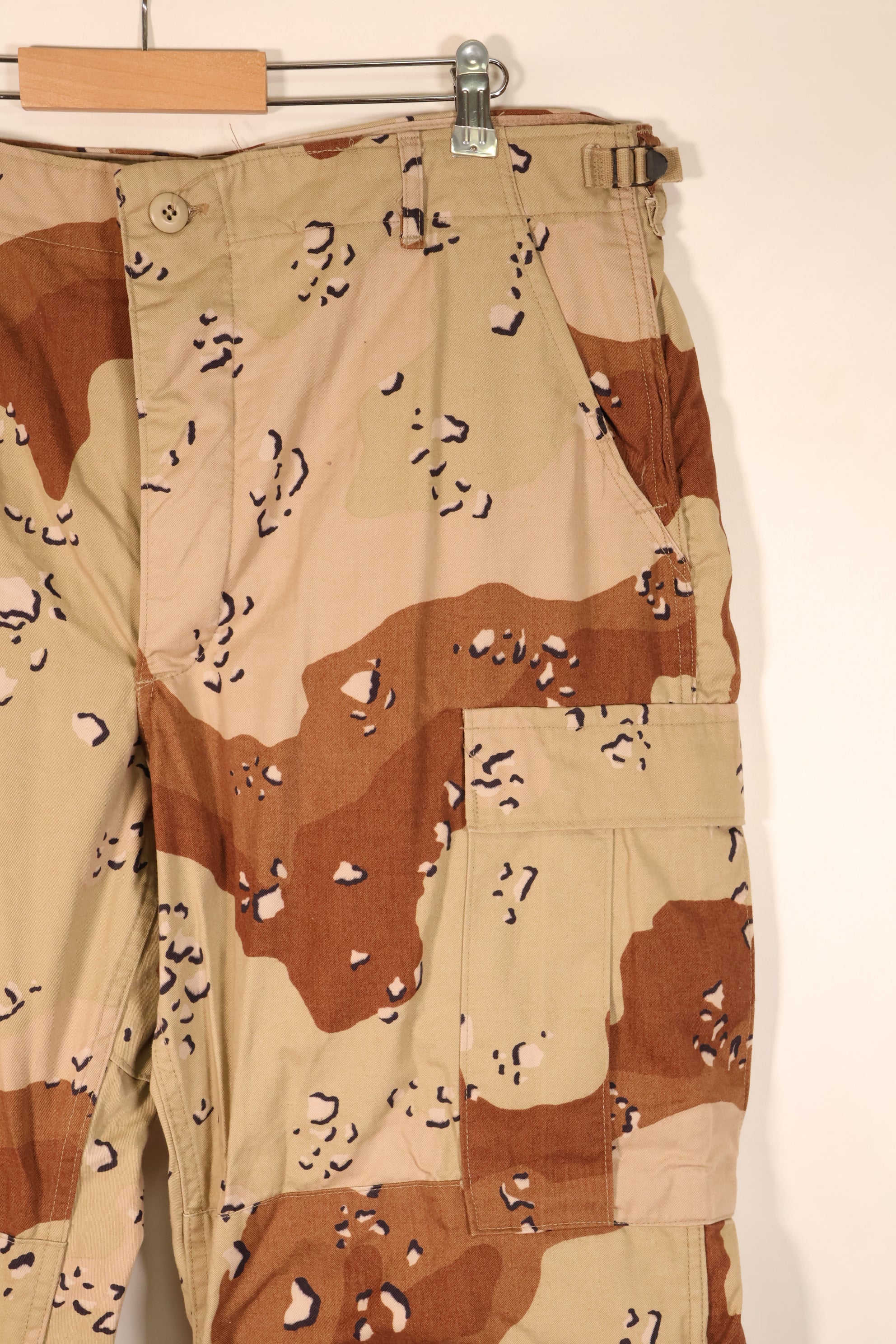 1983年契約　L-R　6Cデザート迷彩パターン　チョコチップ迷彩　BDU　パンツ　中古品