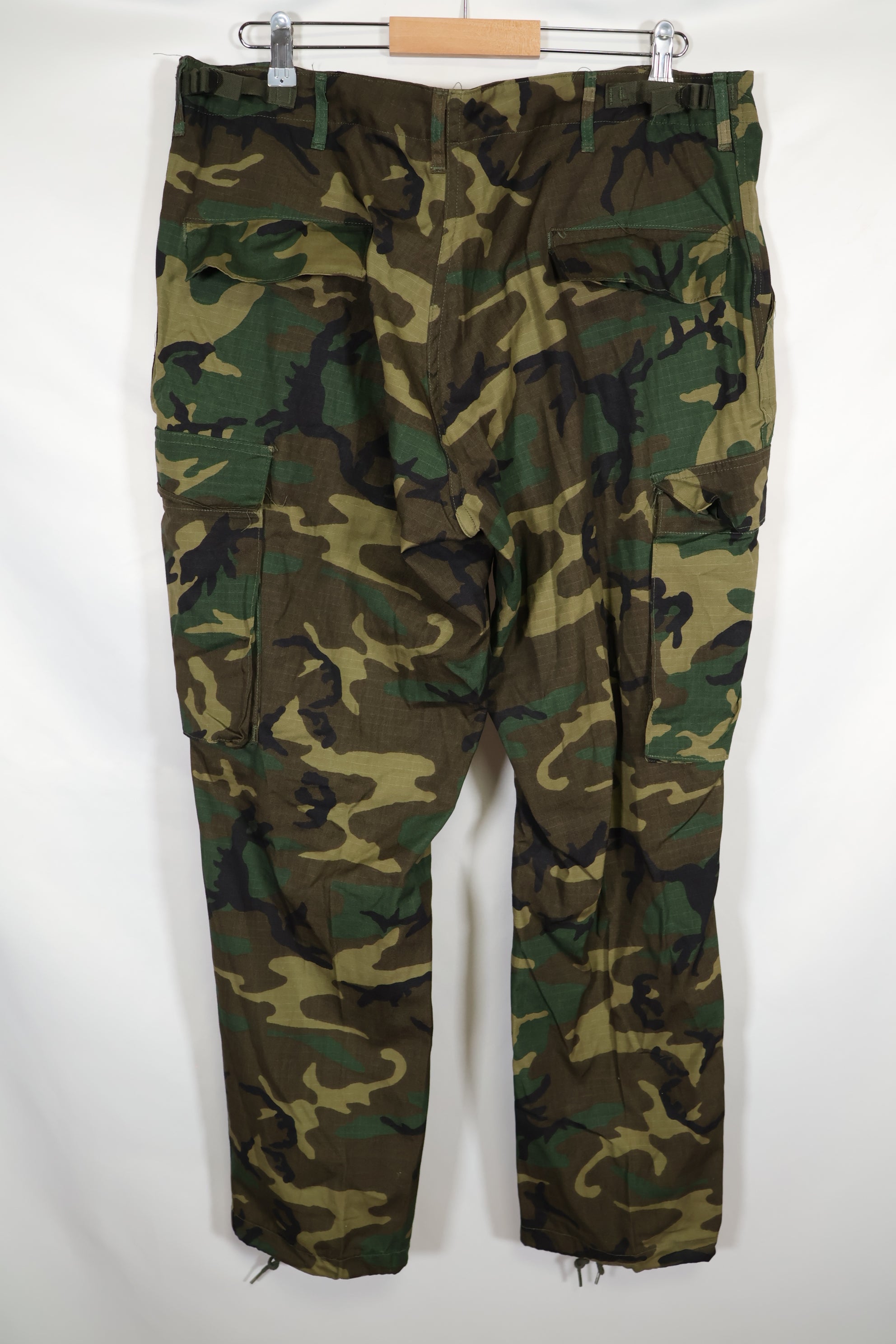 Deadstock 1981 LC Leaf ERDL Camouflage Pants L-S