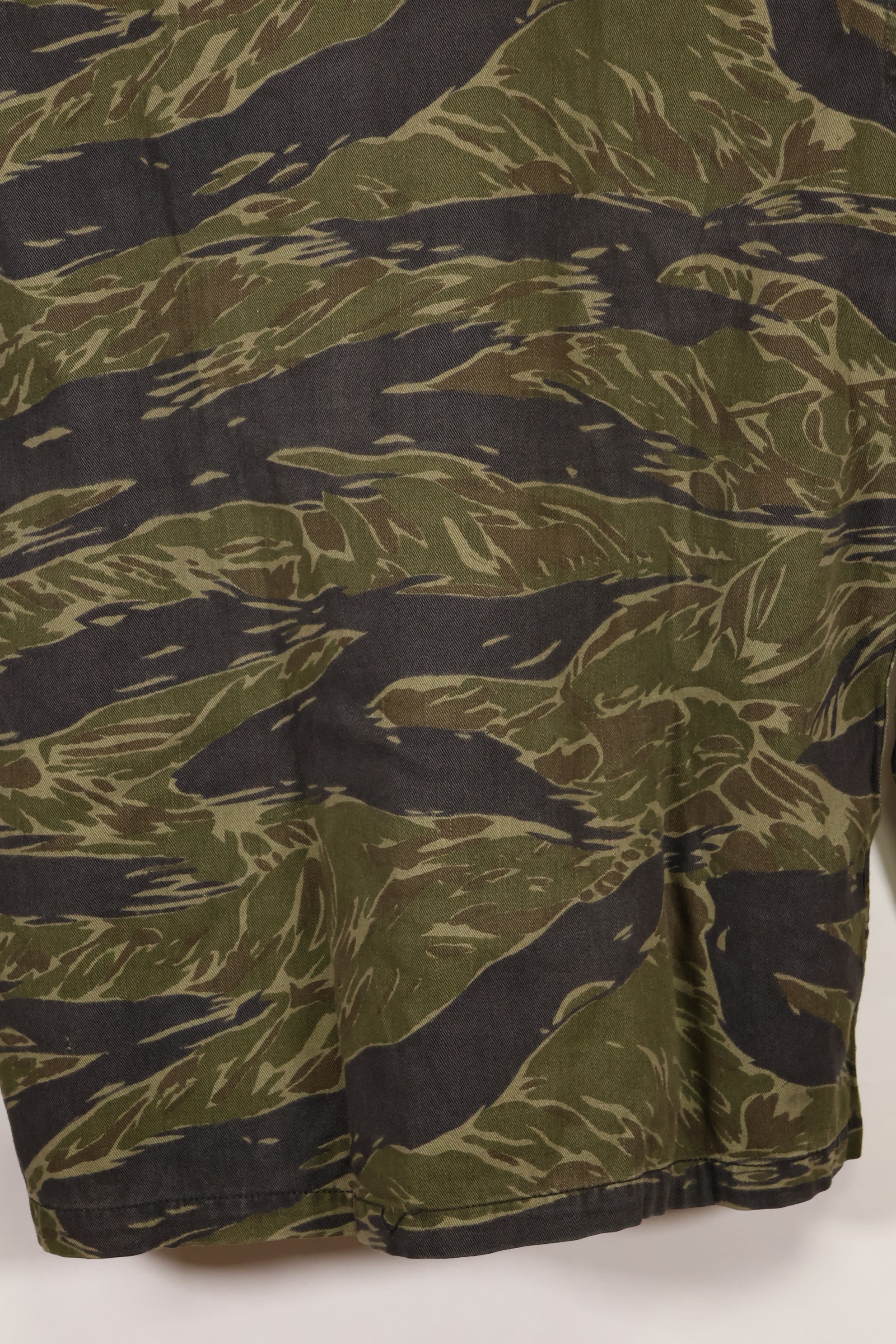 Real TO78 Okinawa Tiger Tiger Stripe Shirt No Stamp Used