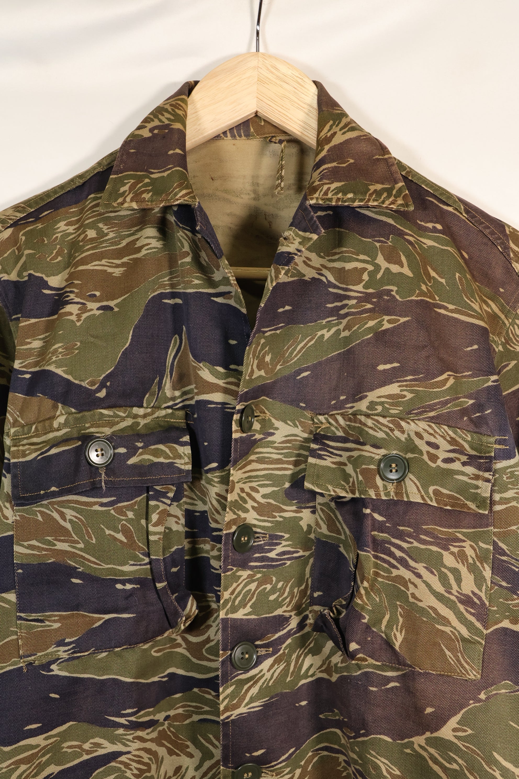 1960's semi Japanese silver tiger shirt, Asian cut, little fading, used.