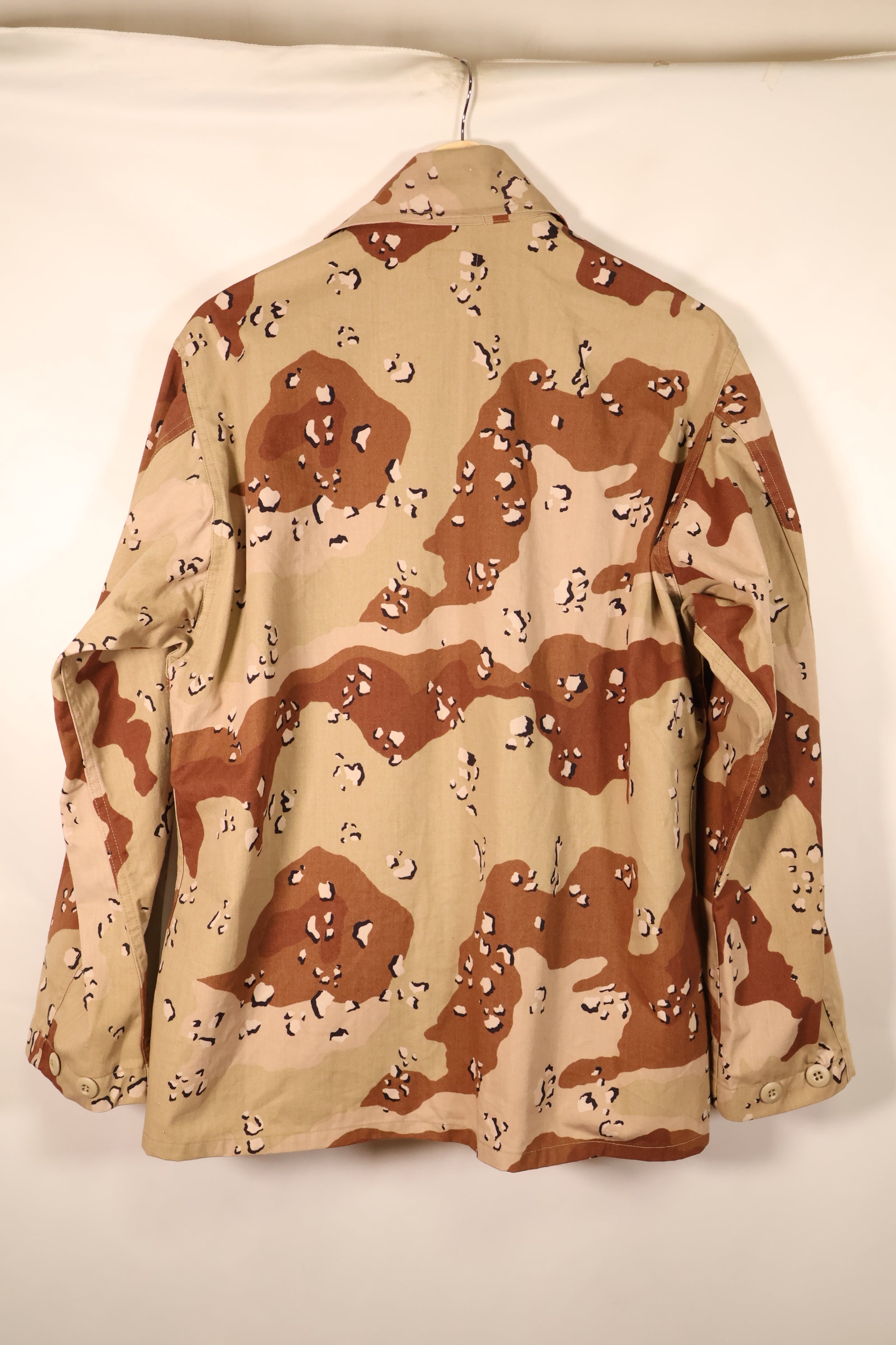 1990 Contract, M-S, 6C Desert Pattern, Chocolate Chip Camo Jacket, Late Model, Used, Grade B