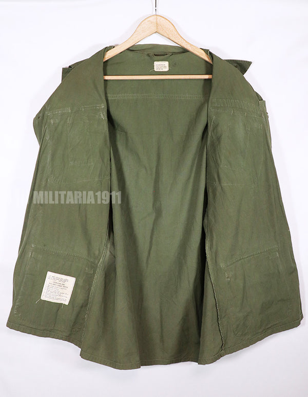 Real 1967 3rd Model Jungle Fatigue Jacket M-R Used USAF