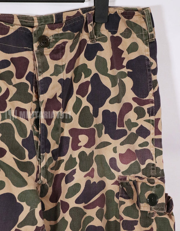 Real CIDG BEOGUM camouflage pants, size tag unidentifiable, used.