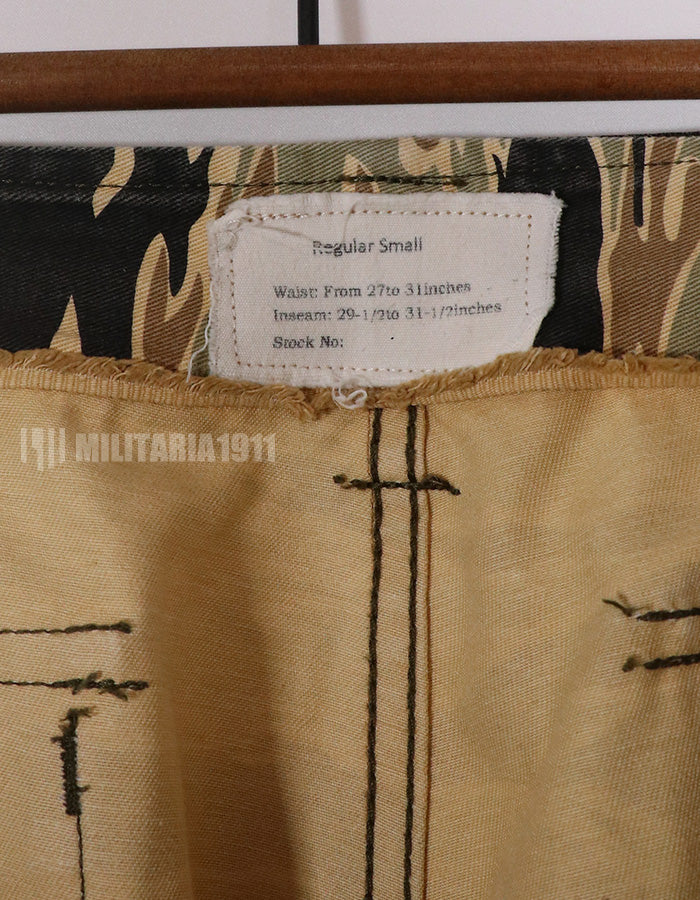 Replica Gold Tiger Stripe Pants Made in East Asia Reproduction Used